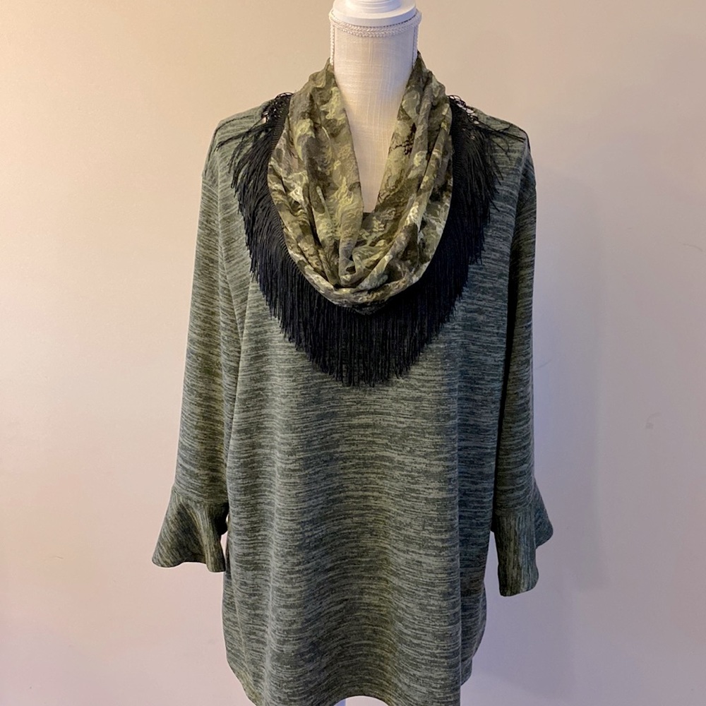 Notations woman scoop neck light knit sweater 3/4 sleeve removable scarf 3X